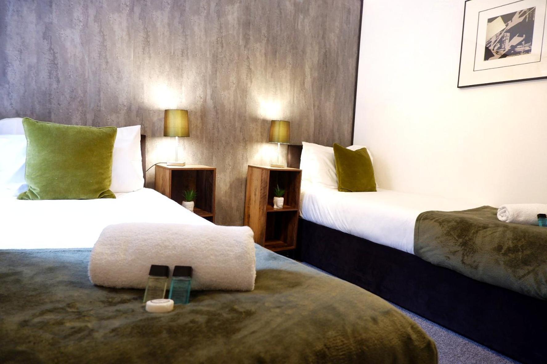 Cosy Apartment Nearby Train Station! Watford  Ngoại thất bức ảnh