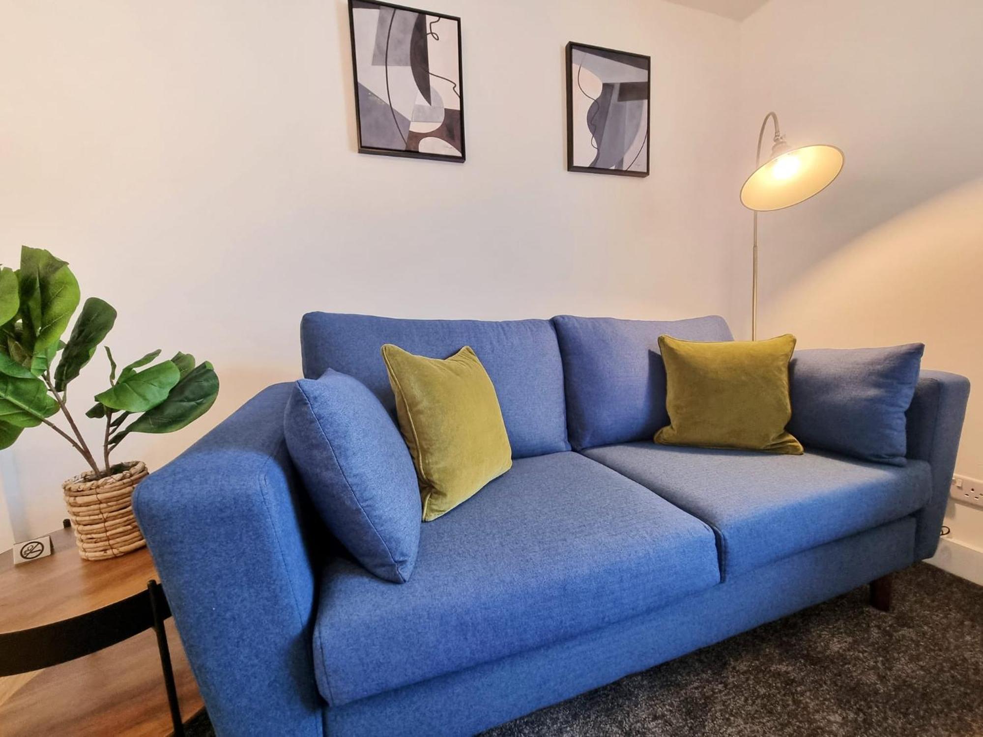 Cosy Apartment Nearby Train Station! Watford  Ngoại thất bức ảnh
